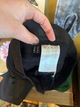 Load image into Gallery viewer, Preowned HKM Heating Breeches size 28