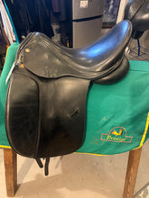 Load image into Gallery viewer, Preowned 17” Pro Trainer Dressage Saddle
