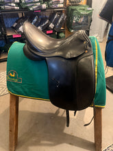 Load image into Gallery viewer, Preowned 17” Pro Trainer Dressage Saddle